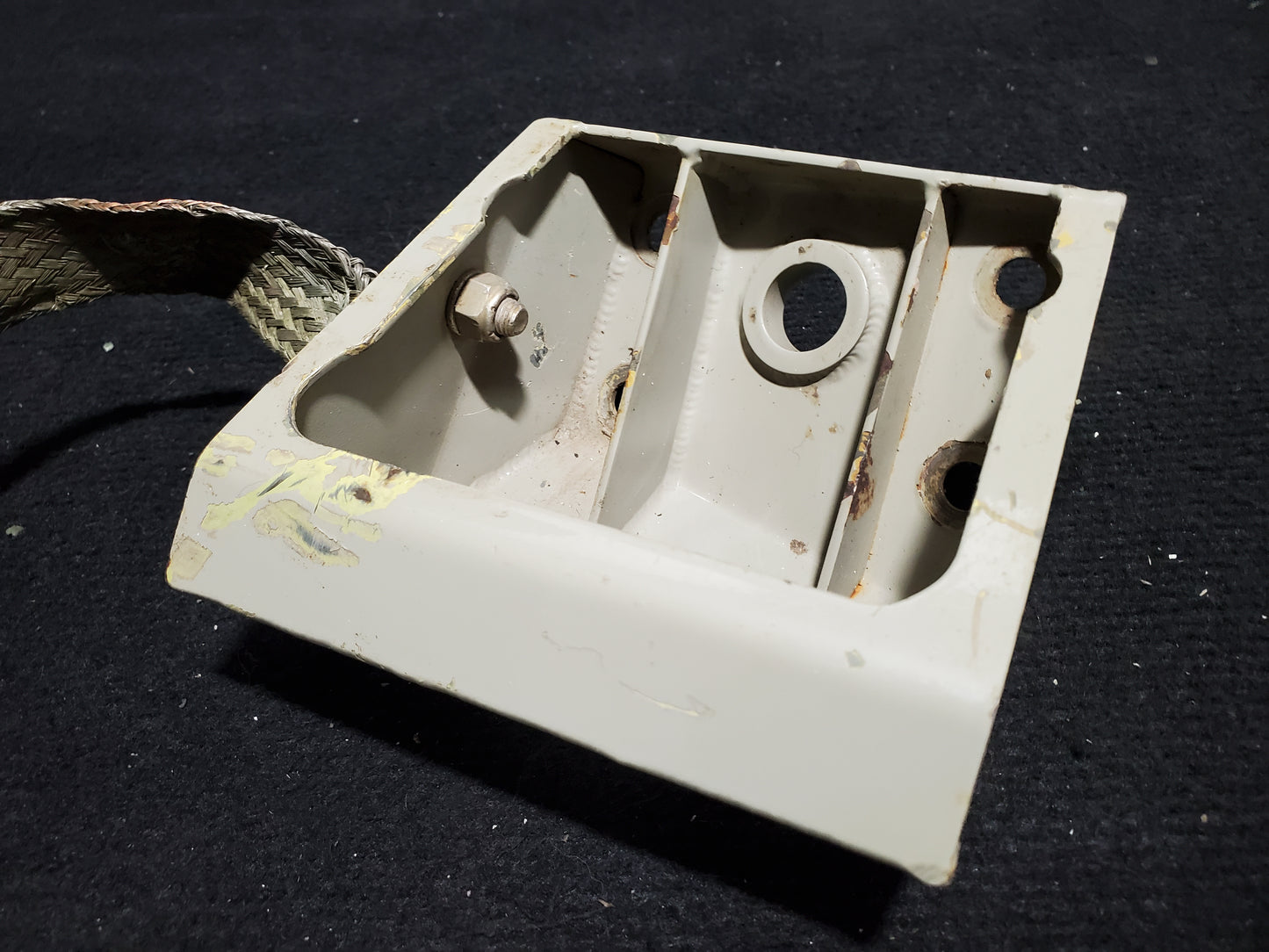 Engine Mount Bracket Assy - Lower RH - Cessna - Unknown Origin