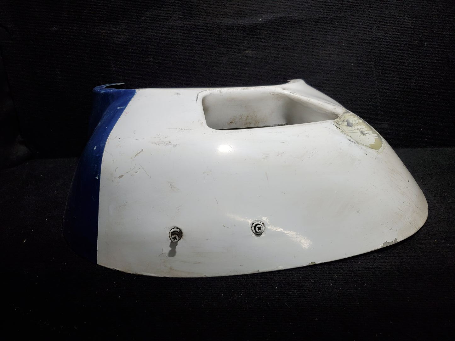 Nose Cap Assy - RH - Cessna - 5H-NWA