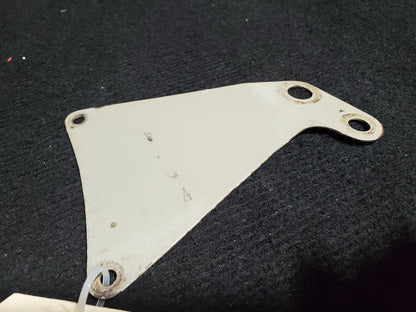 Drain Line Support Bracket - Cessna - 5Y-RNA
