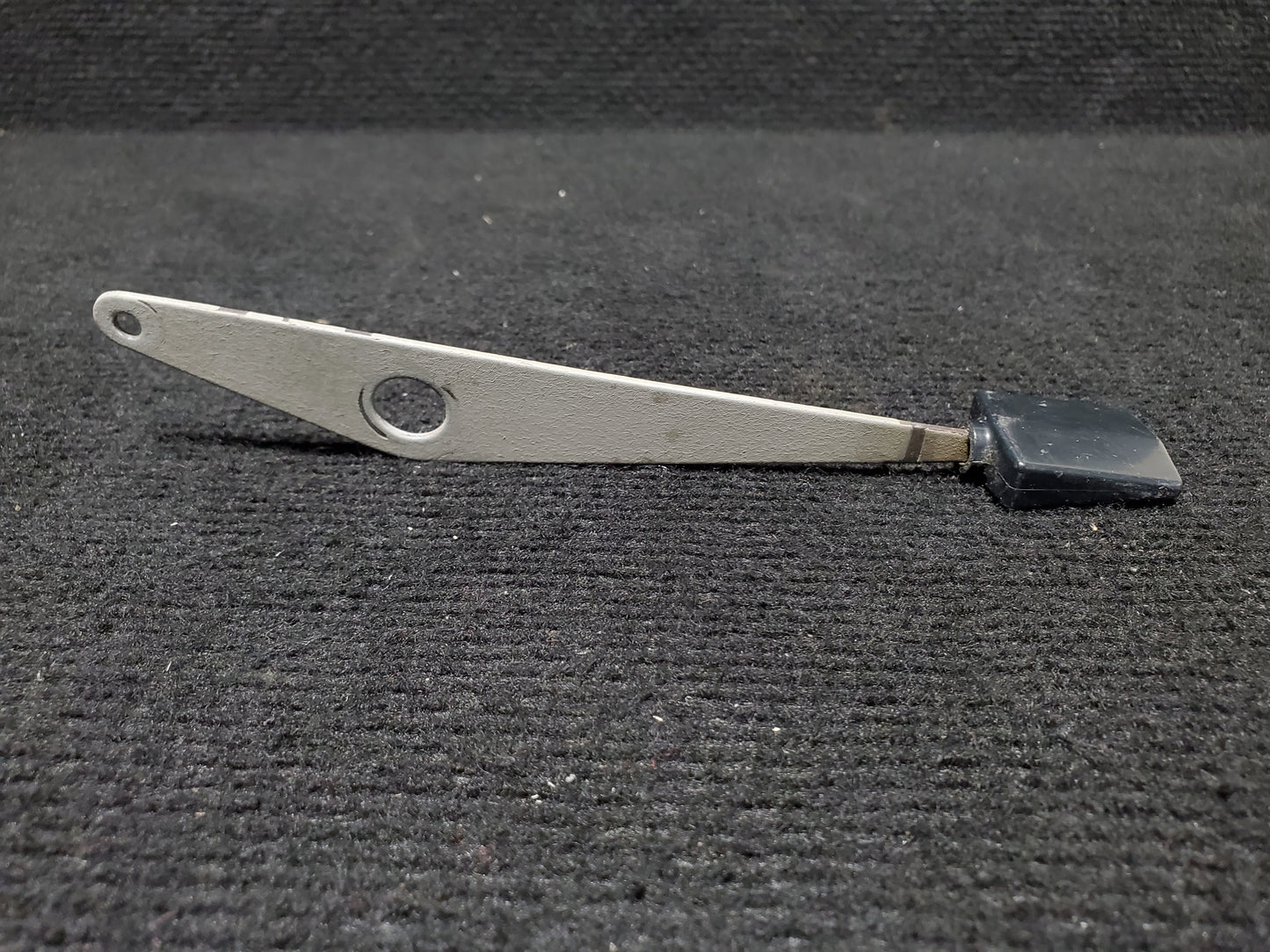 Control Arm Assy - Cessna - 5Y-ZBW