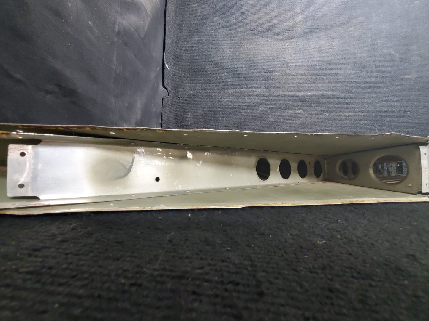 Skin - Dorsal - Cessna 185