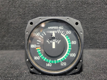 Airspeed Indicator - Sigma Tek - 200 Knots - 5H-TAZ