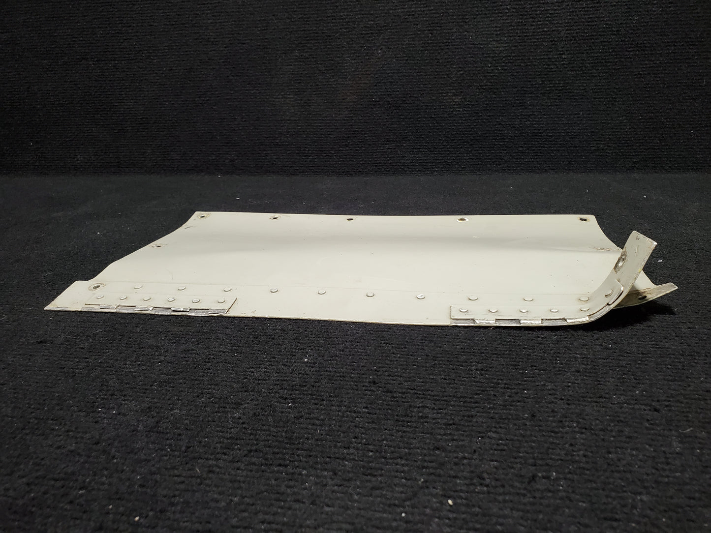 Induction Air Plenum Panel - Cessna - 5Y-RNA