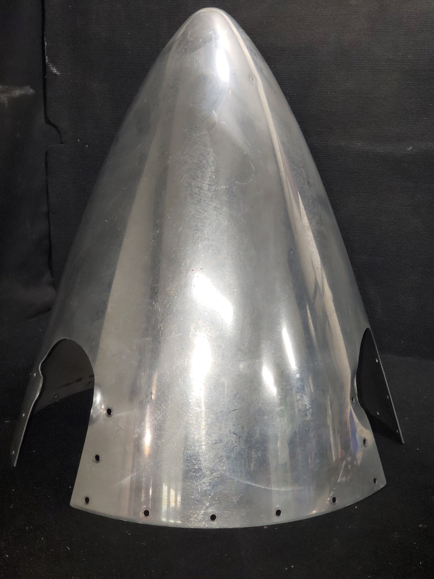 Spinner Shell - Cessna - 5Y-ZBW