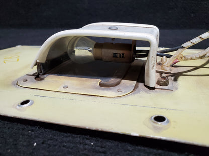 Access Cover w/ Courtesy Light - LH - Cessna - 5Y-ZBW
