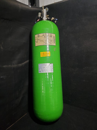 Oxygen Cylinder and Regulator - 5H-NWA