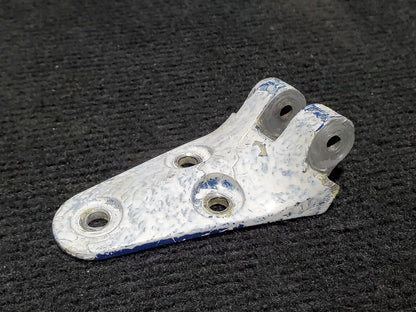 Door Hinge Lwr Aft - RH - Cessna - 5Y-BUC