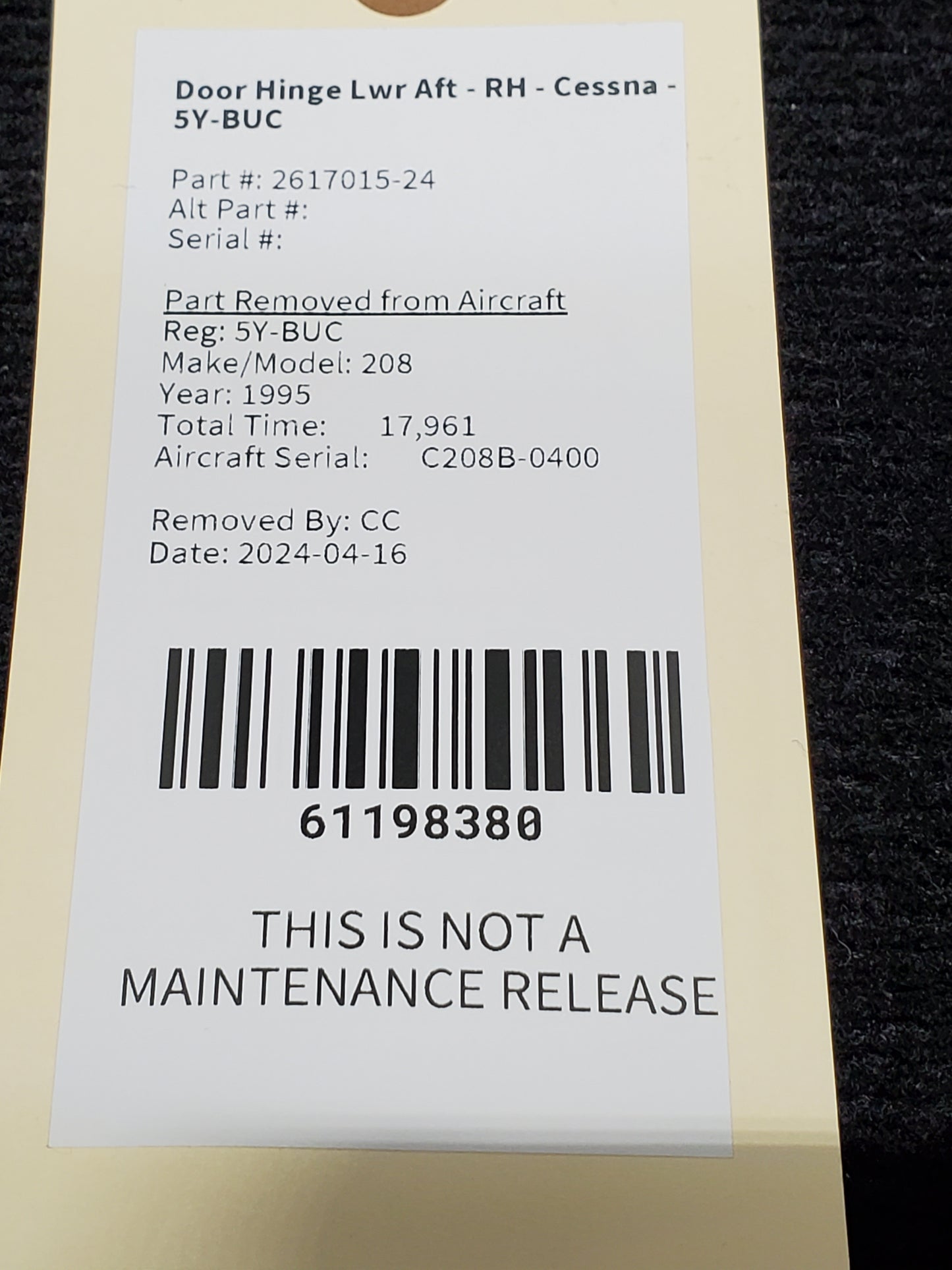 Door Hinge Lwr Aft - RH - Cessna - 5Y-BUC