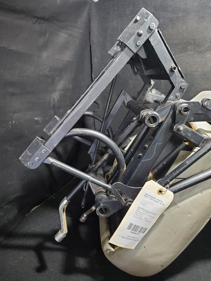 Seat Assembly - Pilot/Co-Pilot - 2 of 2 - Cessna - 5H-TAZ