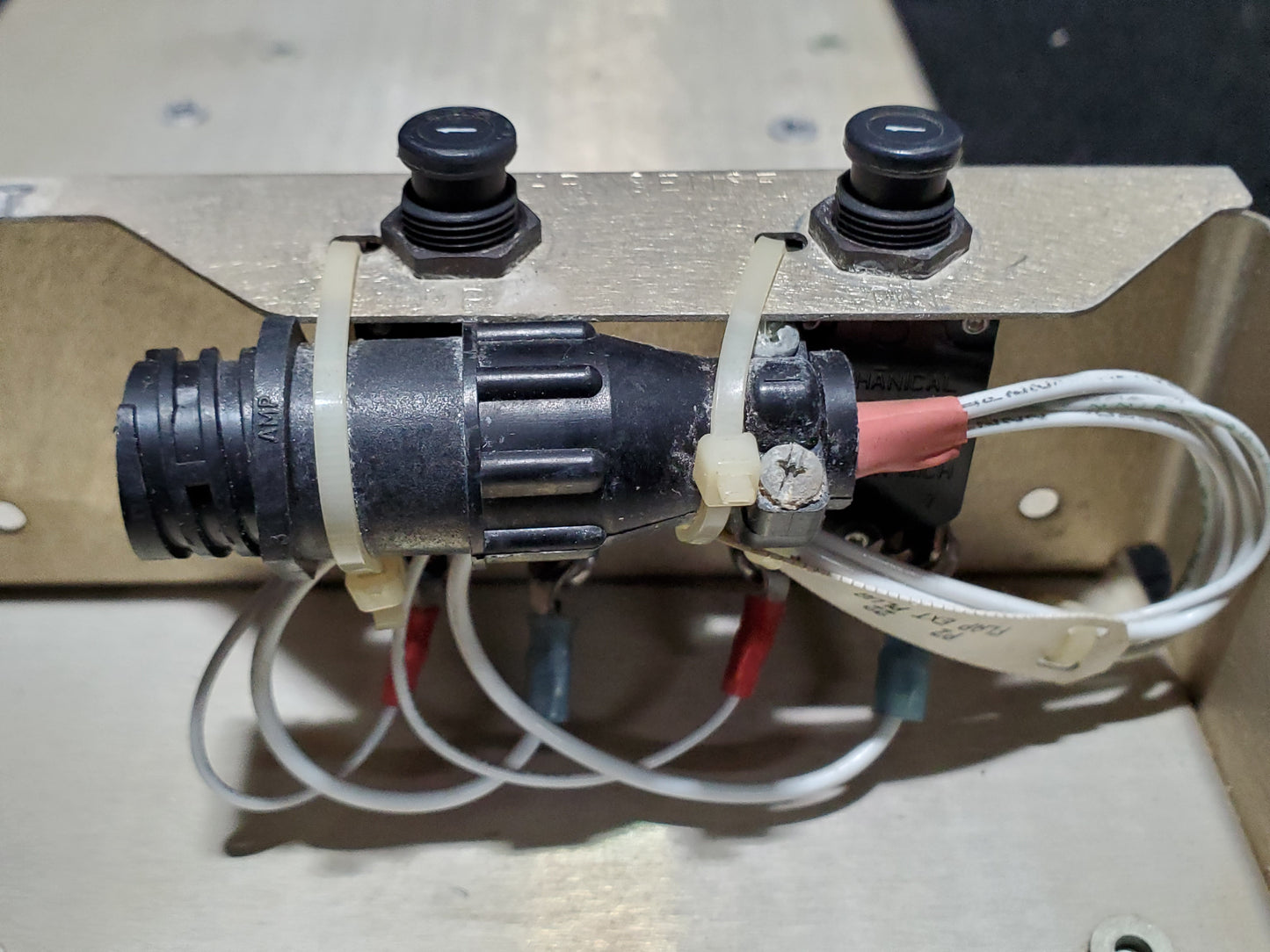 Avionics Rack - Honeywell - 5H-NWA