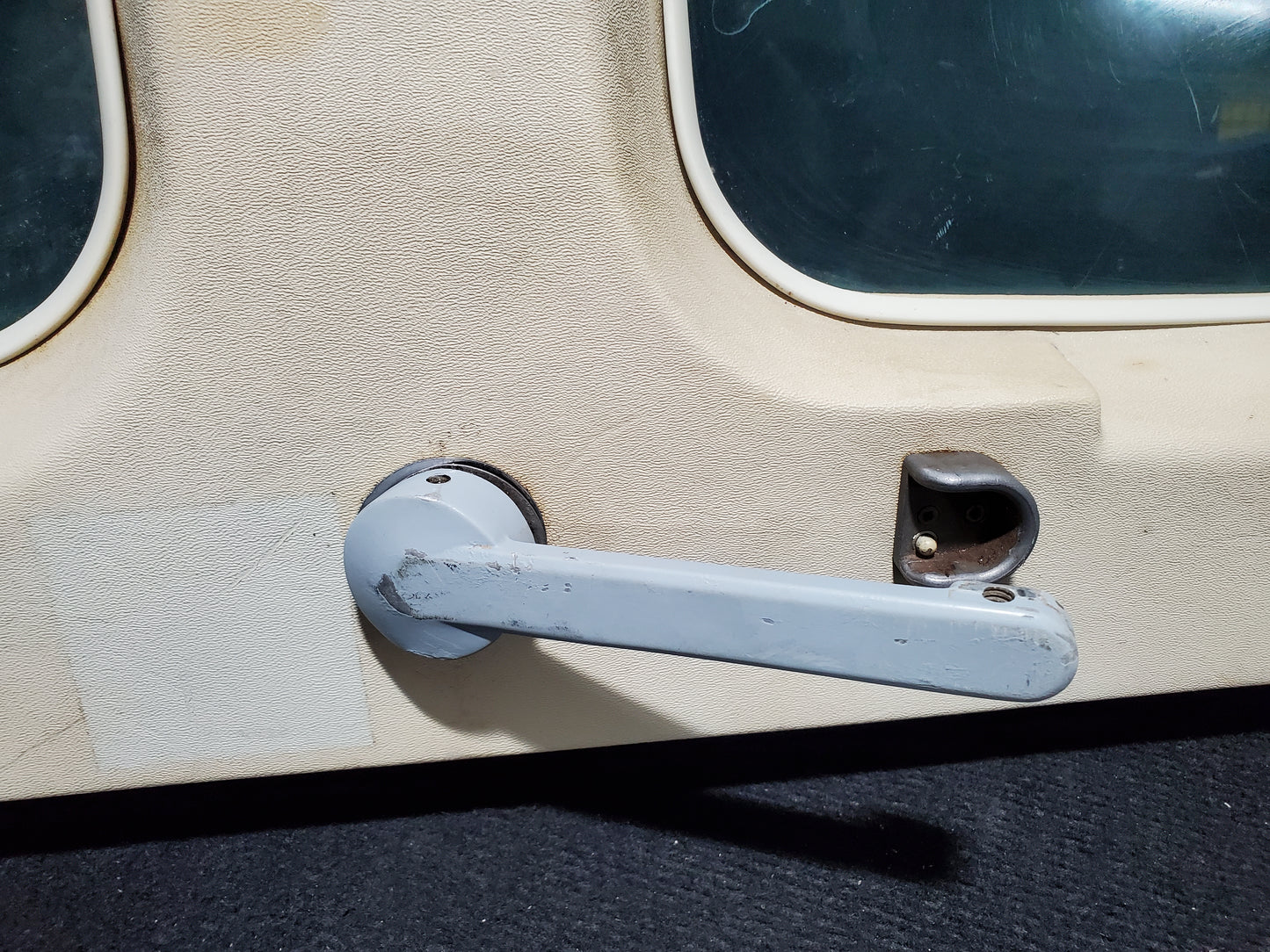 Cargo Door Assy - Upper - Cessna Caravan 208B - 5H-TAZ