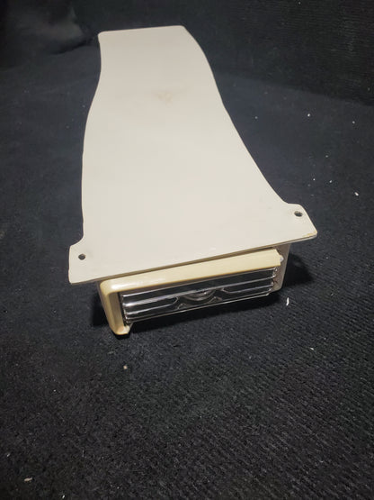 Duct Assy - RH A/C - Cessna - 5Y-ZBW