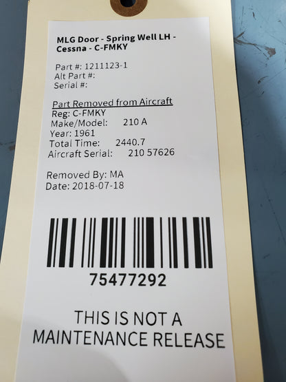 MLG Door - Spring Well LH - Cessna - C-FMKY