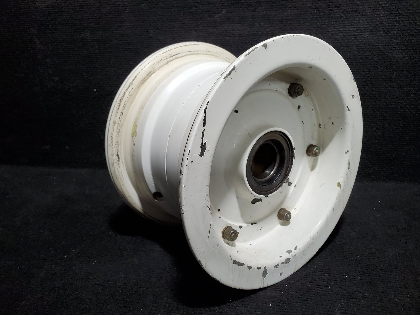 Nose Wheel - Cessna 208B - 5Y-ZBW