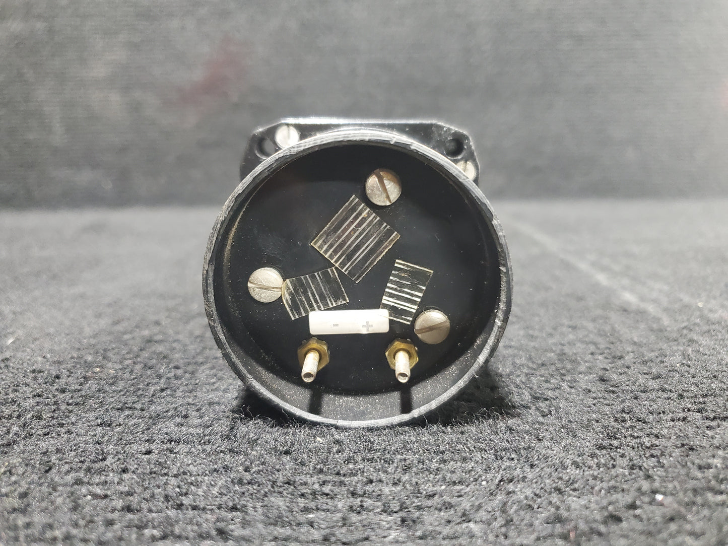 Volt Ammeter Indicator - Cessna - 5H-NWA