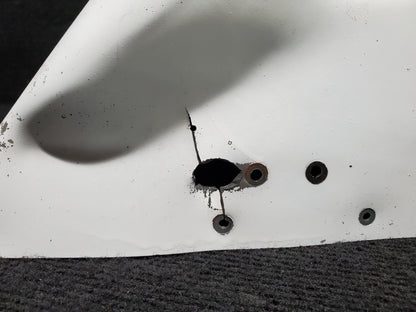 Tail Fin Assy with Flashing Becon Light - Cessna - C-FFTB