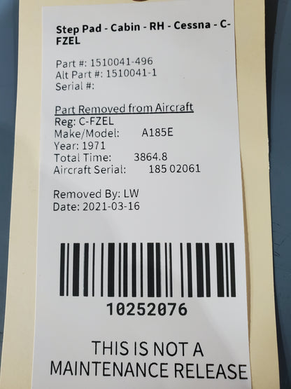 Step Pad - Cabin - RH - Cessna - C-FZEL
