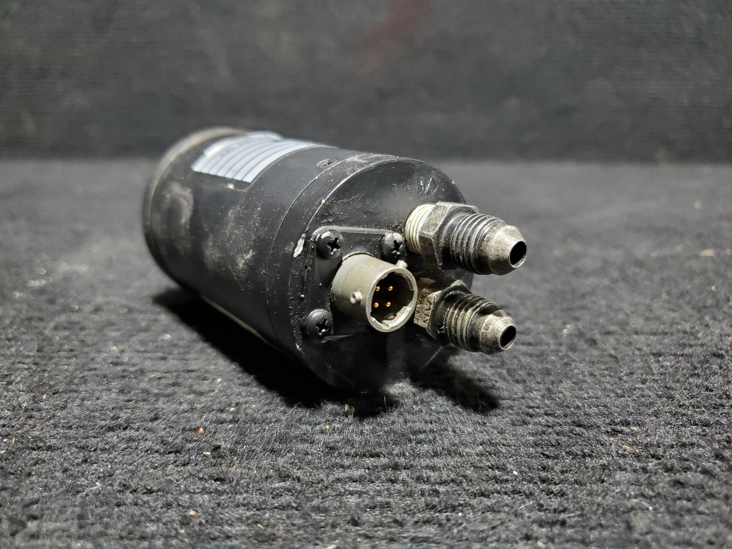 Oil Temp / Oil Pressure Indicator - Cessna - 5Y-ZBW