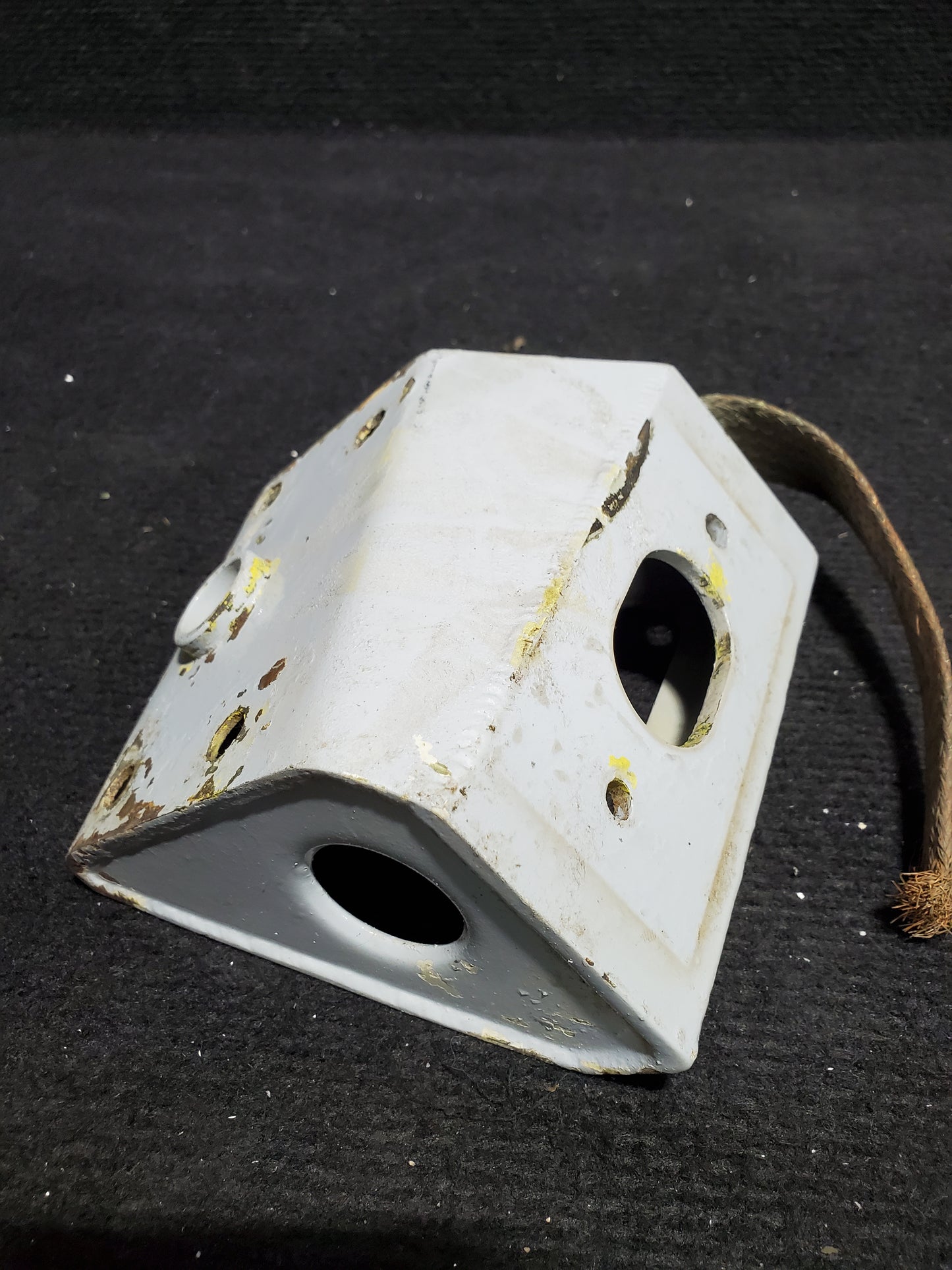 Engine Mount Bracket Assy - Lower RH - Cessna - Unknown Origin