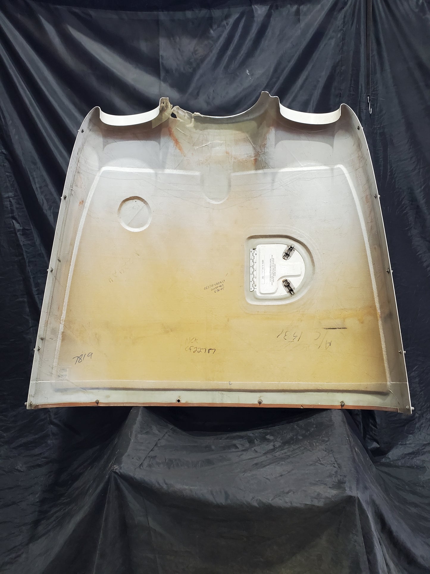 Engine Cowl - Upper - Cirrus - C-GDJL