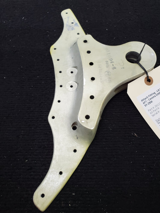 Attach Fitting - LH FWD & RH AFT - Cessna 208B Caravan - 5Y-ZBW