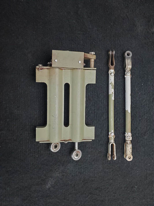 Elevator Trim Tab Actuator Assy - Cessna - 5H-NWA - 1 of 2