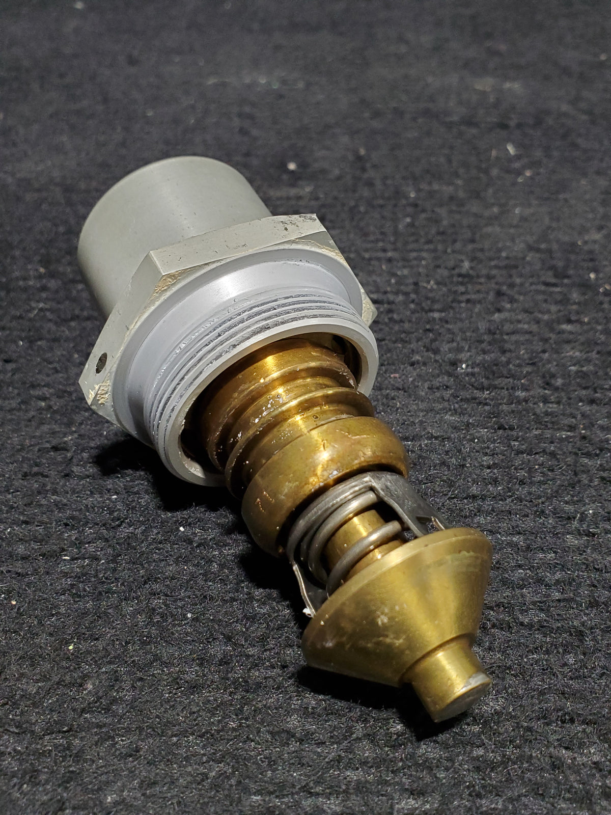 Vernatherm-Style Temperature Regulation Valve - OO-SEX