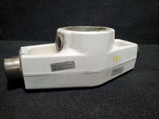 Main Gear Trunnion Assy LH - Cessna - OO-SEX