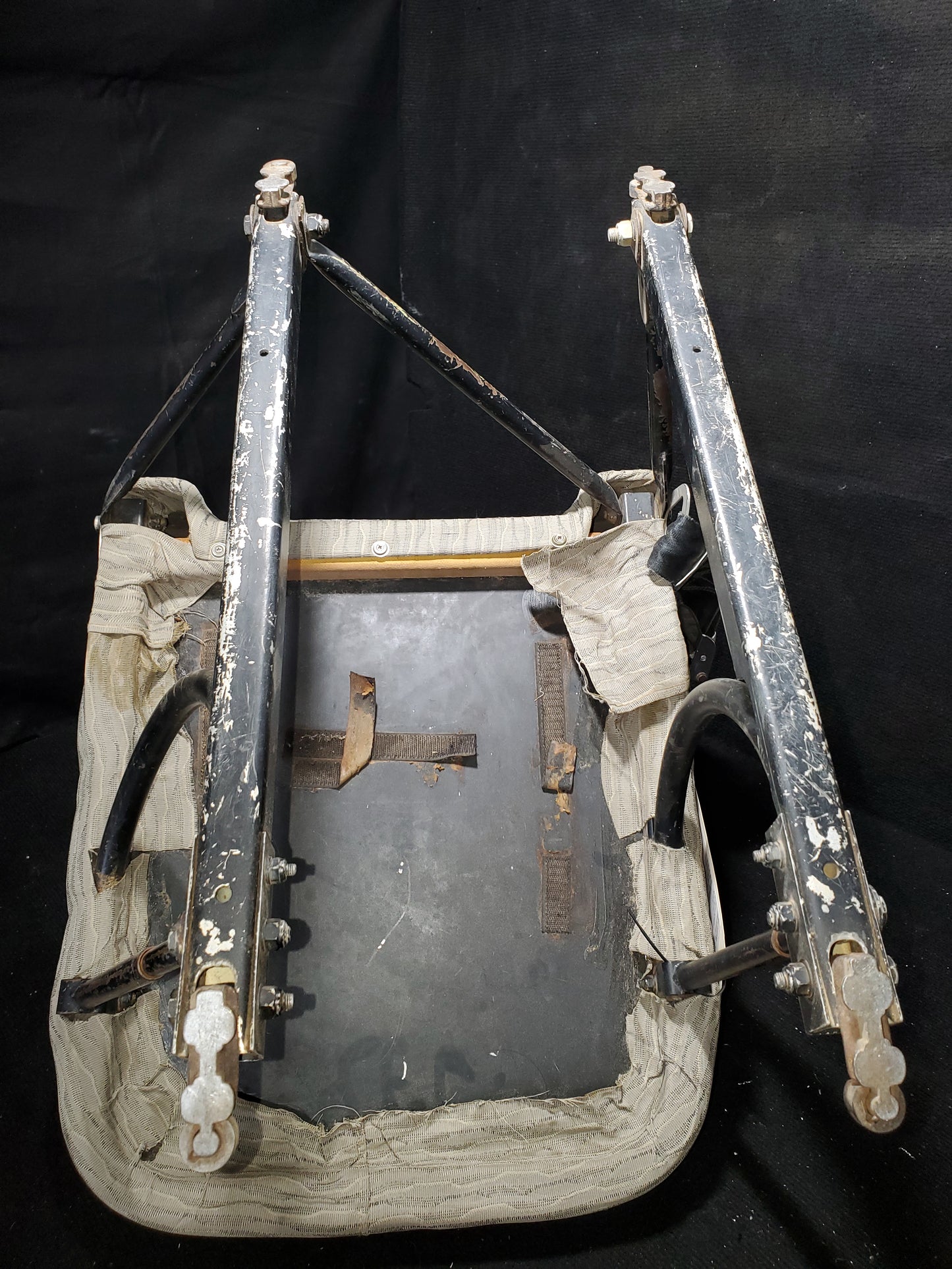 Seat Assembly - LH - Cessna 208B Caravan - 5Y-ZBW - 2 of 4