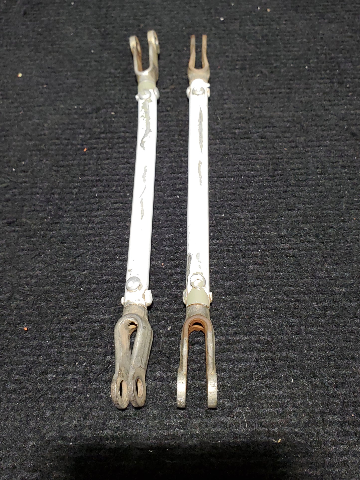 Push Rod Assy Elevator Trim Tab - Cessna - 5H-NWA