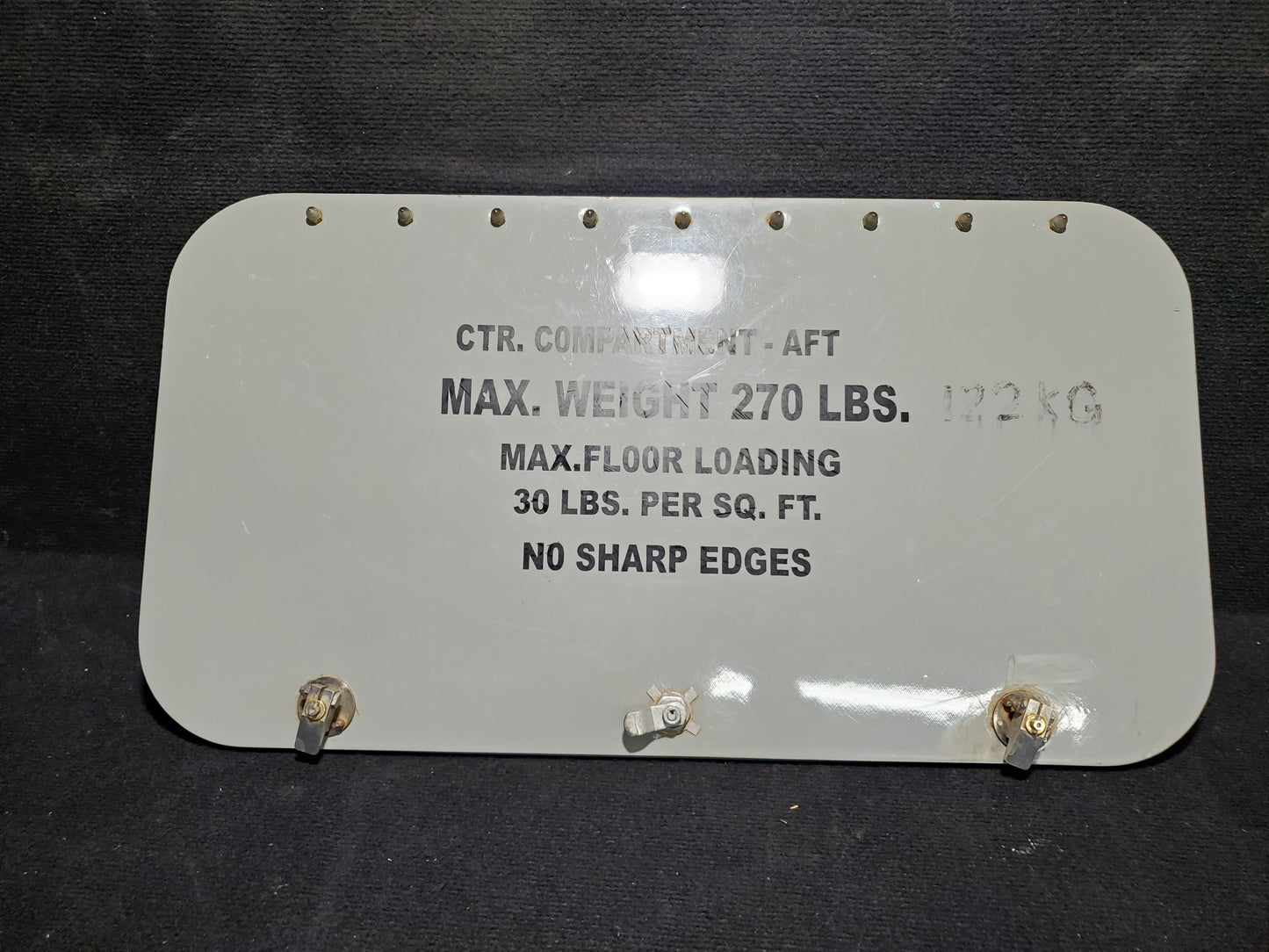 Cargo Pod Door Assy - CTR AFT - Cessna 208B - 5H-TAZ
