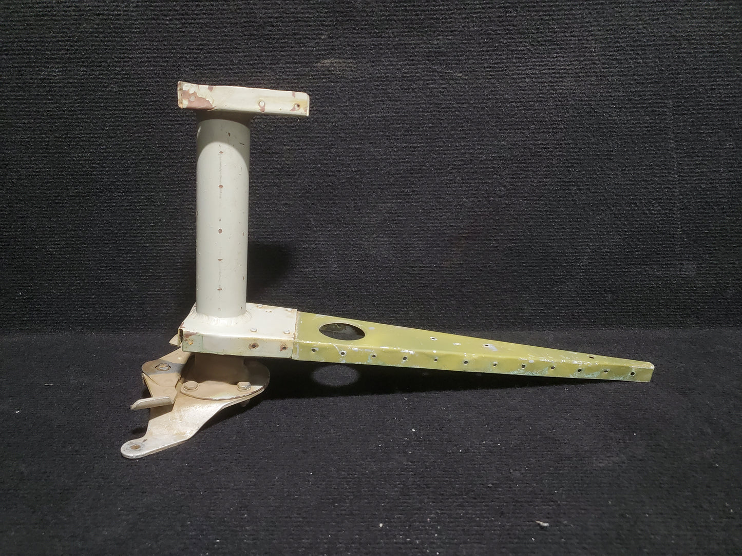 Torque Tube Assy - Rudder - Cessna - Unknown Origin