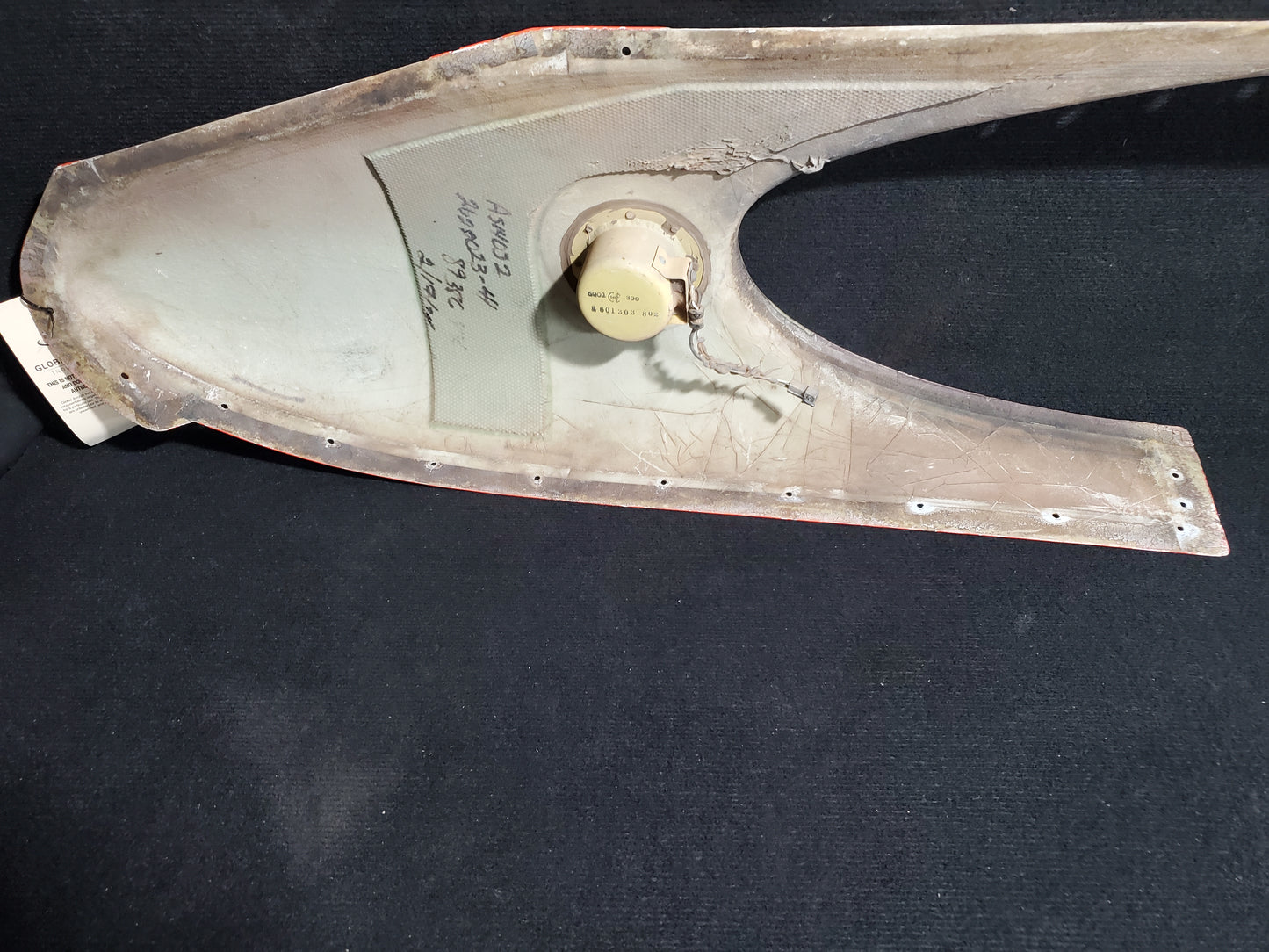 Wing Fairing Assy - LH Fwd - Cessna - 5Y-BUC