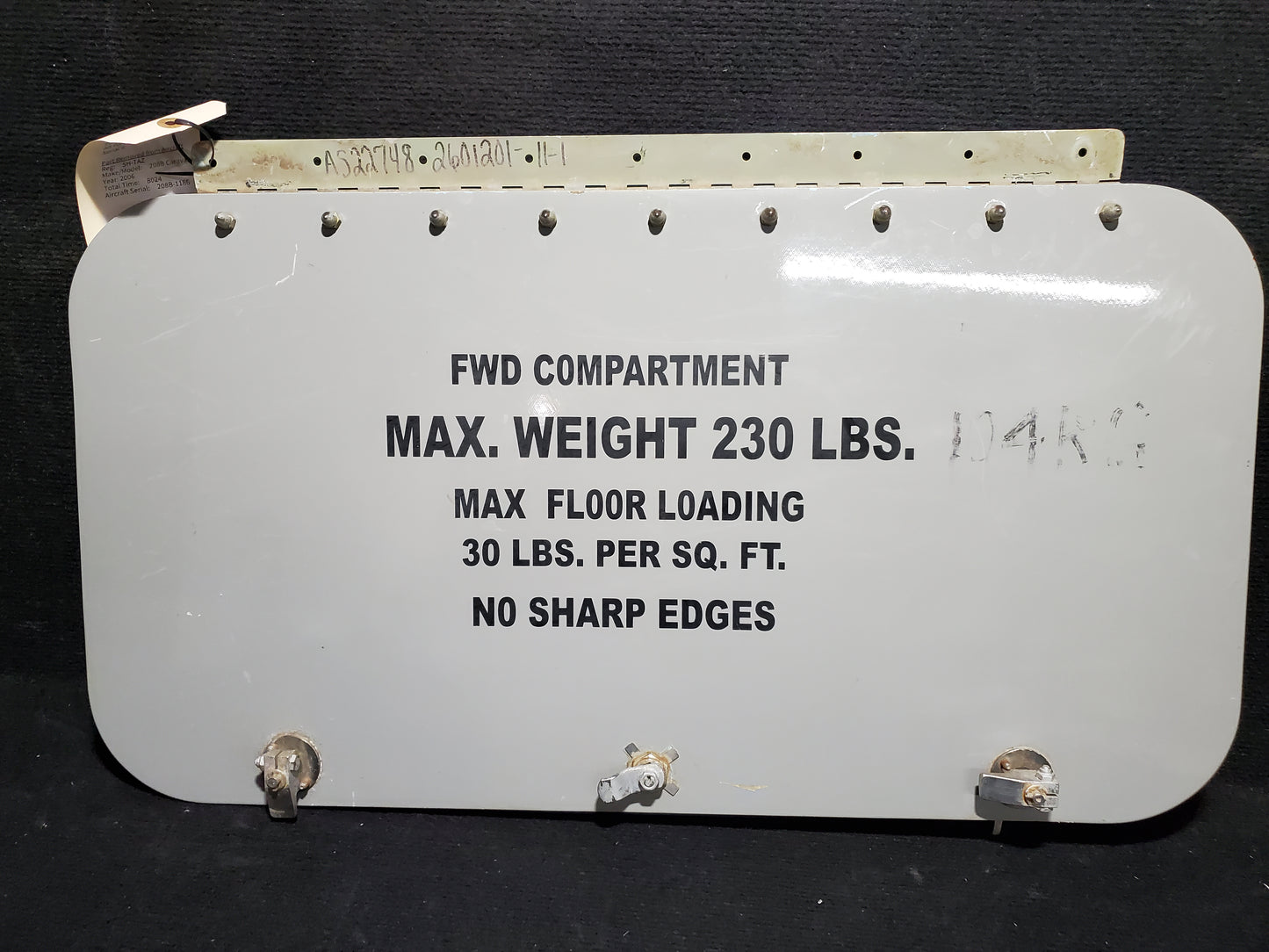 Cargo Pod Door Assy - FWD - Cessna 208B - 5H-TAZ
