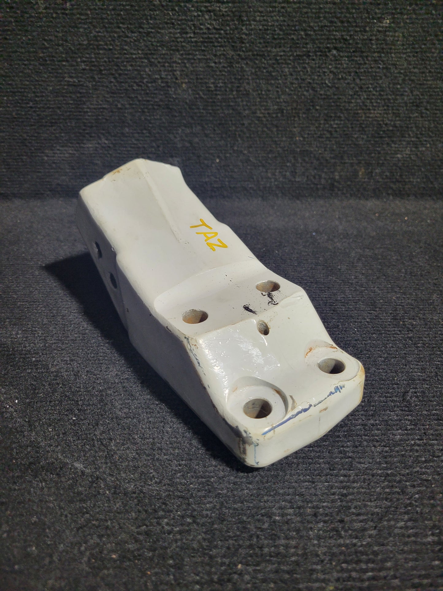 MLG Axle Fitting - 5H-TAZ