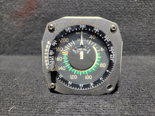 Airspeed Indicator - Sigma Tek - 5H-TAZ