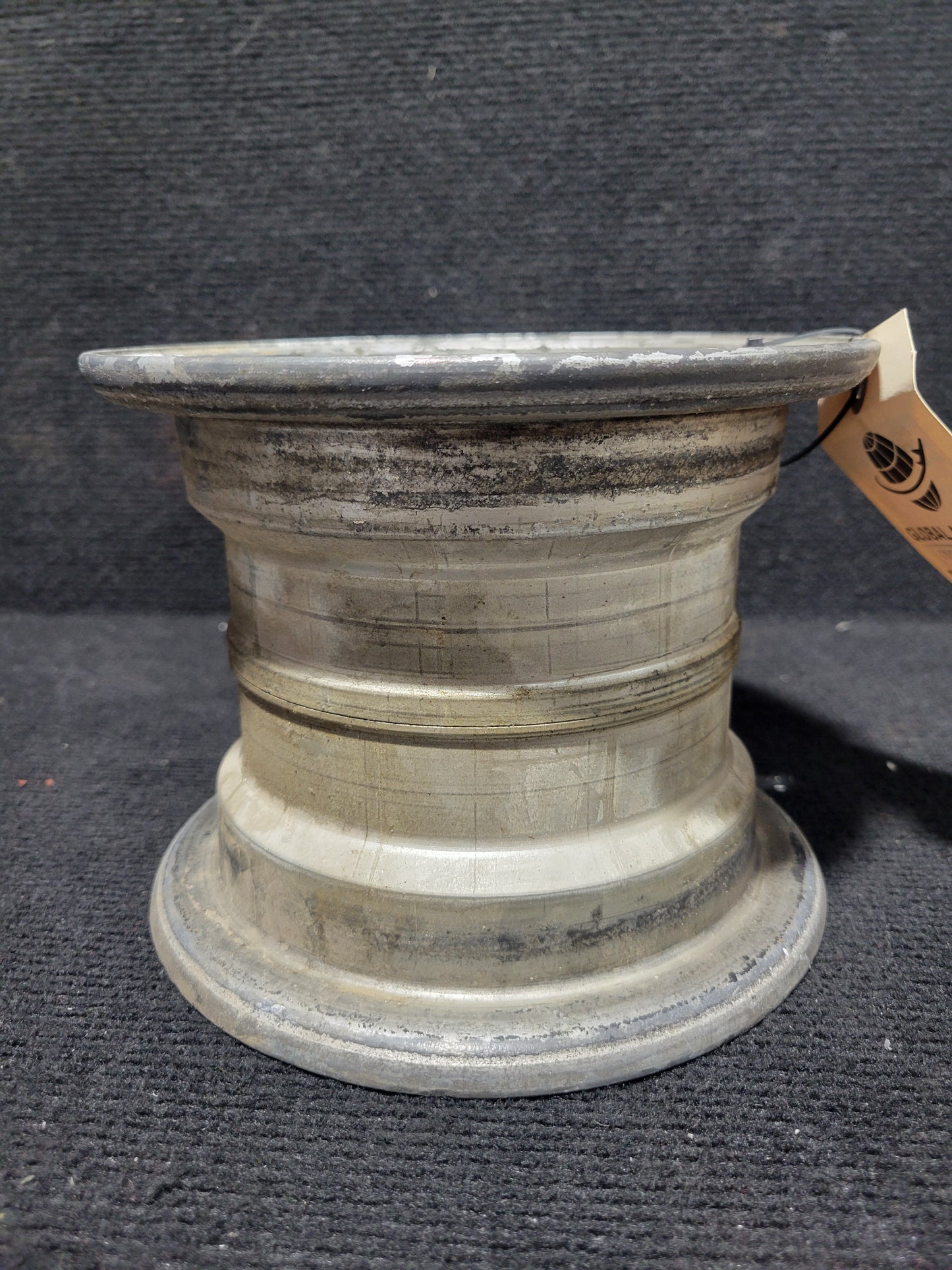 NLG Wheel Assembly - C-GHJG