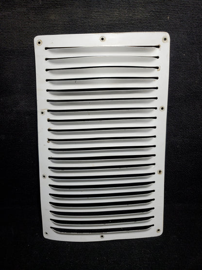Louvered Panel - Outlet - 5H-TAZ