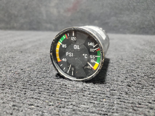 Oil Temp / Oil Pressure Indicator - Cessna - 5Y-RNA