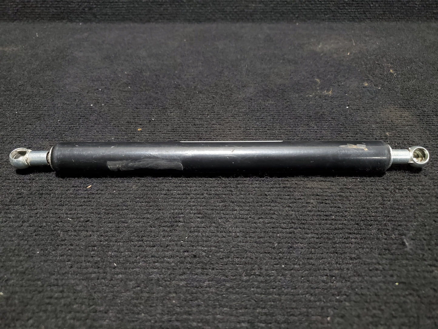 Passenger Door Gas Spring - Cessna - C-FSKF