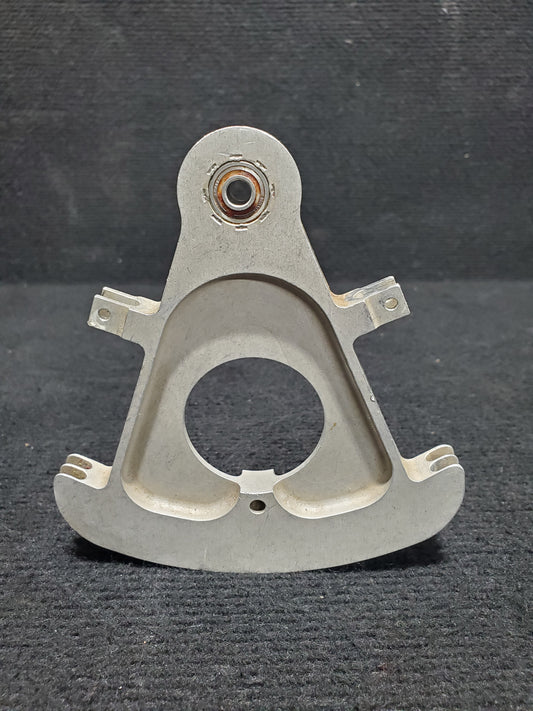 Aileron Quadrant Assembly - Upper - Cessna - 5Y-ZBW