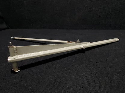 Lever Assy Actuator - Cessna - 5Y-RNA