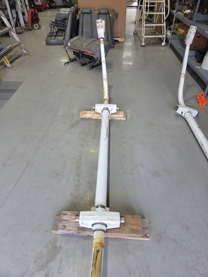 Main Landing Gear Assembly - Cessna 208B Caravan - 5Y-ZBW