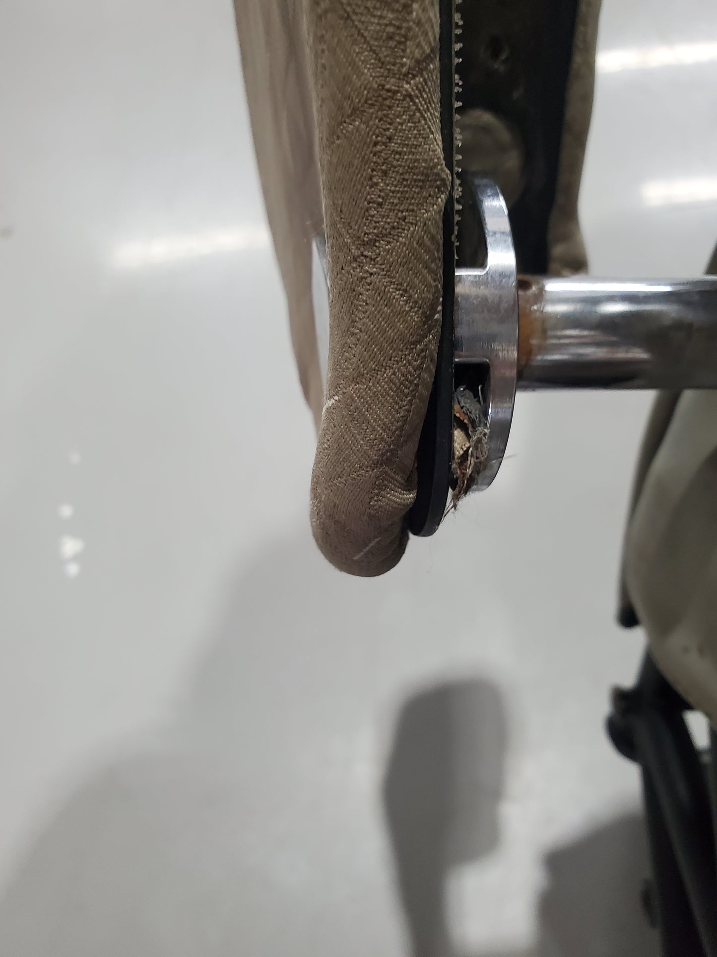 Seat Assembly - Pilot/Co-Pilot - 2 of 2 - Cessna - 5H-TAZ