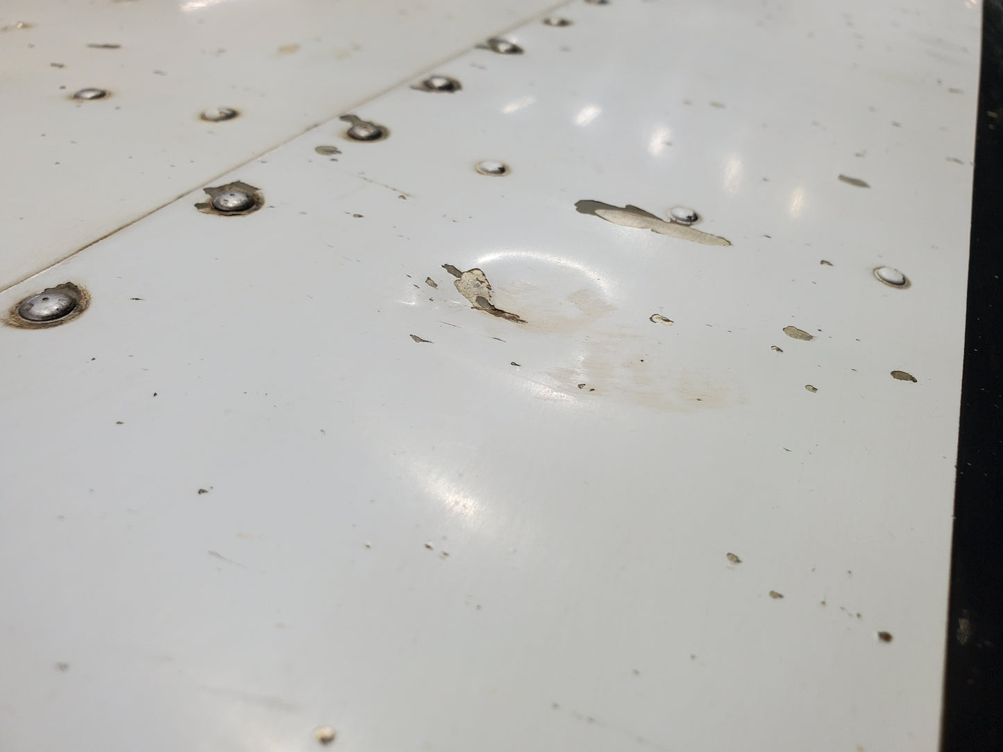 Horizontal Stabilizer - Cessna 208B Caravan - 5H-NWA