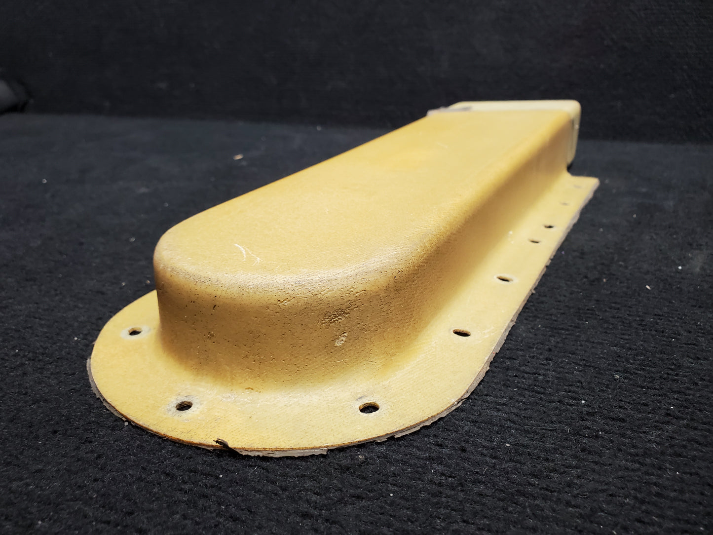 Fuel Drain Cover - Cessna - 5H-TAZ