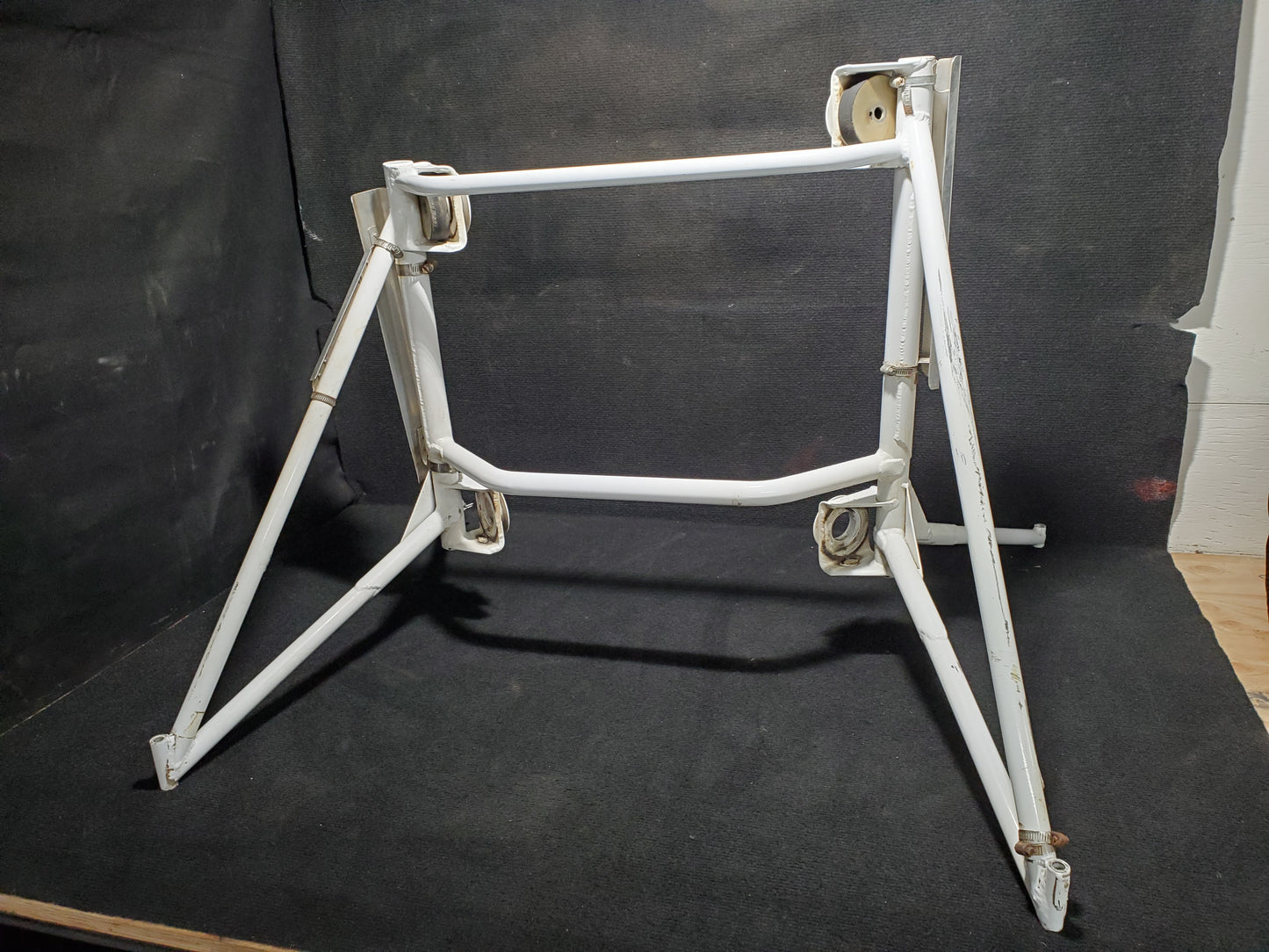 Engine Mount - 5Y-FOO