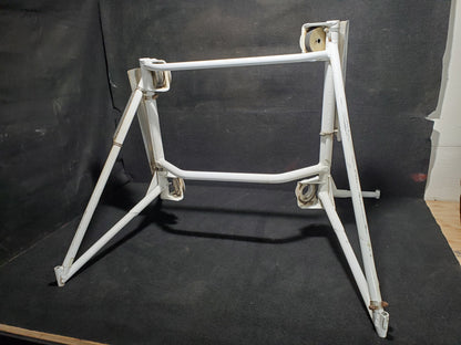 Engine Mount - 5Y-FOO