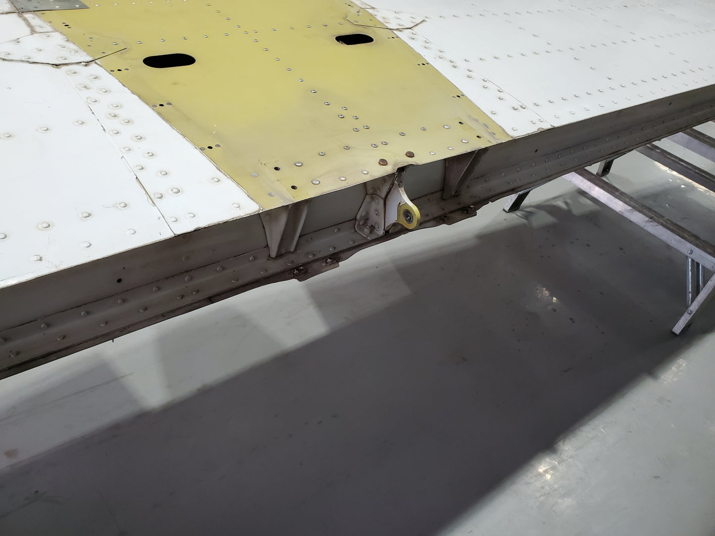 Horizontal Stabilizer - Cessna 208 Caravan - 5Y-ZBW