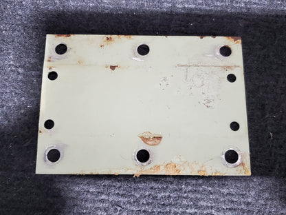 Latch Mounting Plate - Bolt Guide - Cessna - OO-SEX